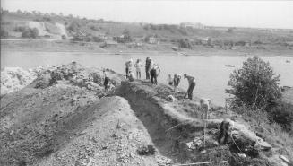 The excavation  of  the Staraya Ladoga archeology expedition  under the leadership of A.N. Kirpichnikov. 1973