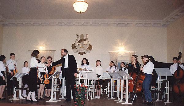 Gatchina children music school named after M.M. Ippolitov-Ivanov. Chamber string orchestra