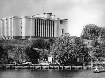 Здание Ленинградского областного государственного архива в Выборге