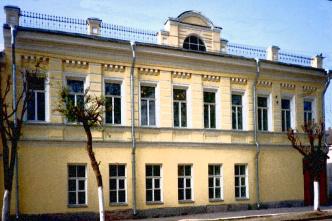 Здание Новоладожской городской библиотеки