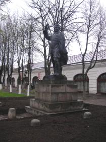 The monument  to S.M. Kirov in Novaya Ladoga Town.