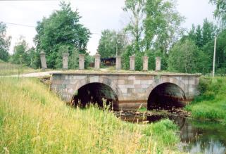 The Staraya Ladoga Canal. The granite arch draining  in Schlusselburg (the 1780s)